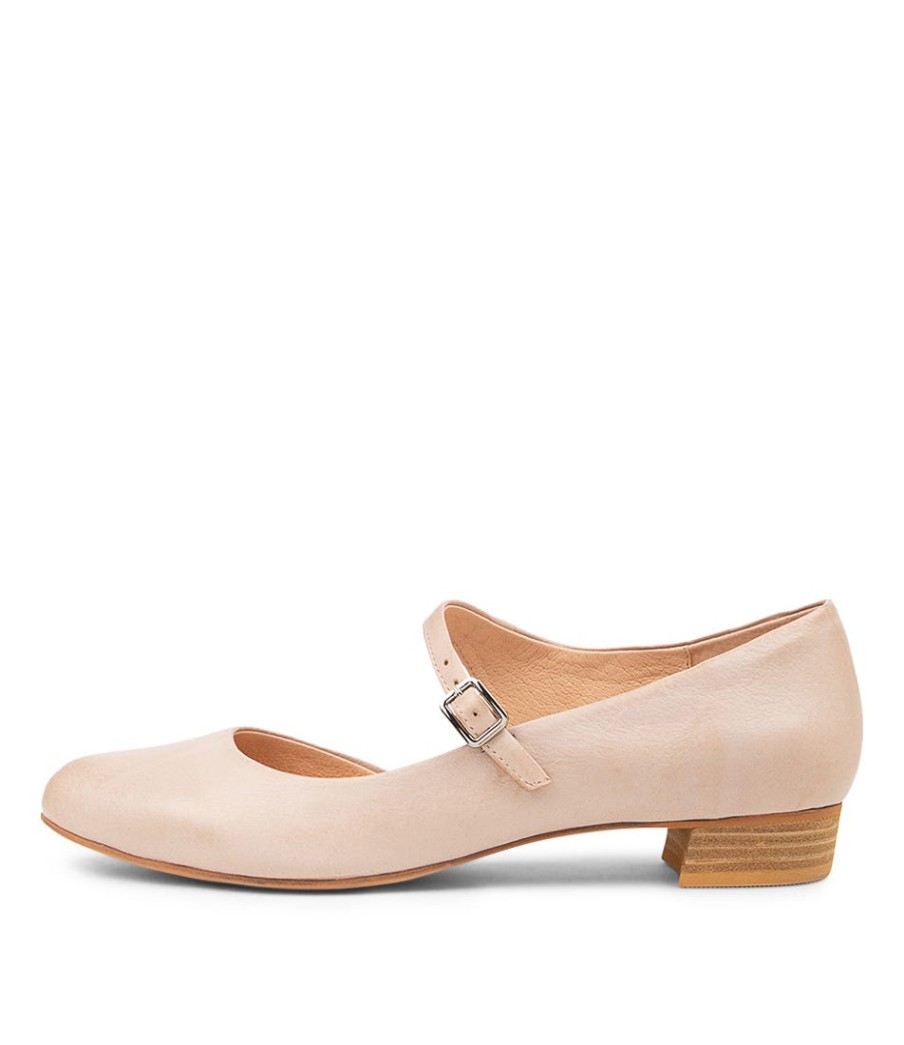 DJANGO & JULIETTE Edna Cafe Leather Mary Janes | Flats