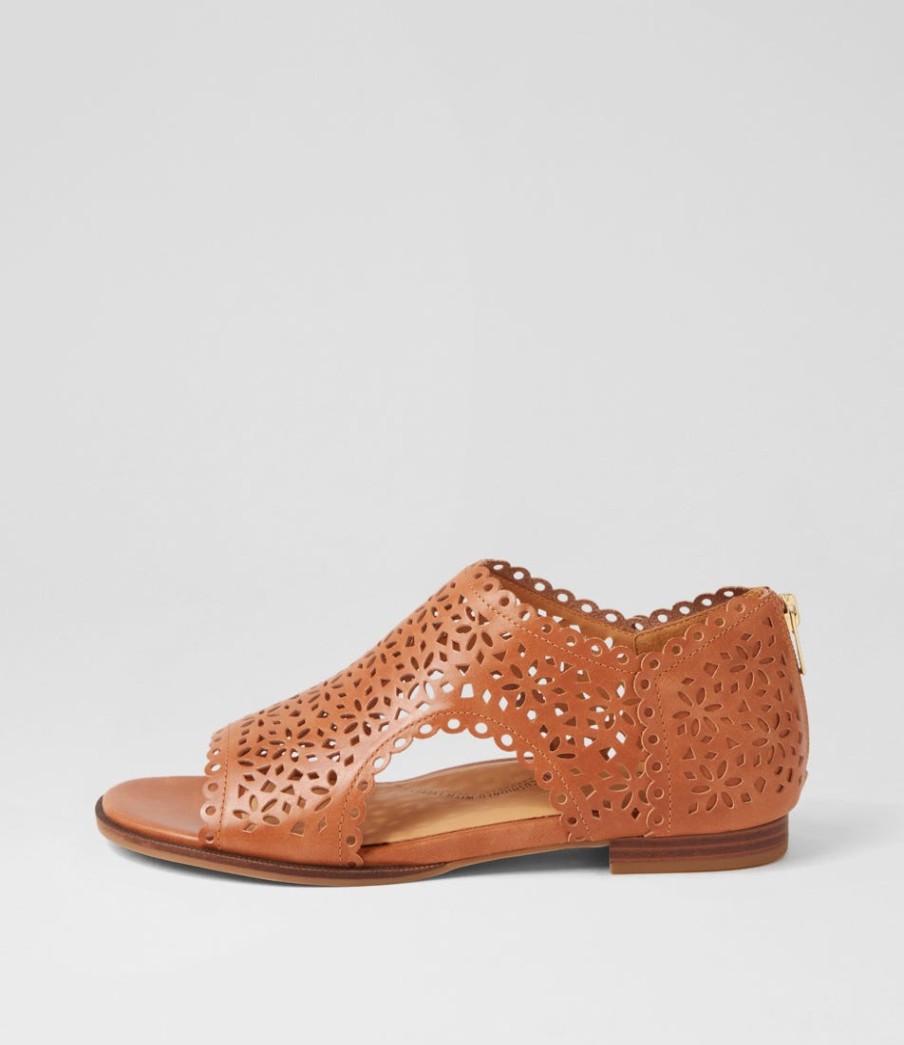 ZIERA Talexys W Tan Leather Sandals | Flats