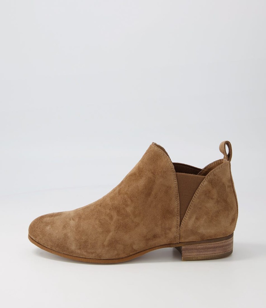 DJANGO & JULIETTE Foe Light Choc Suede Chelsea Boots | Boots
