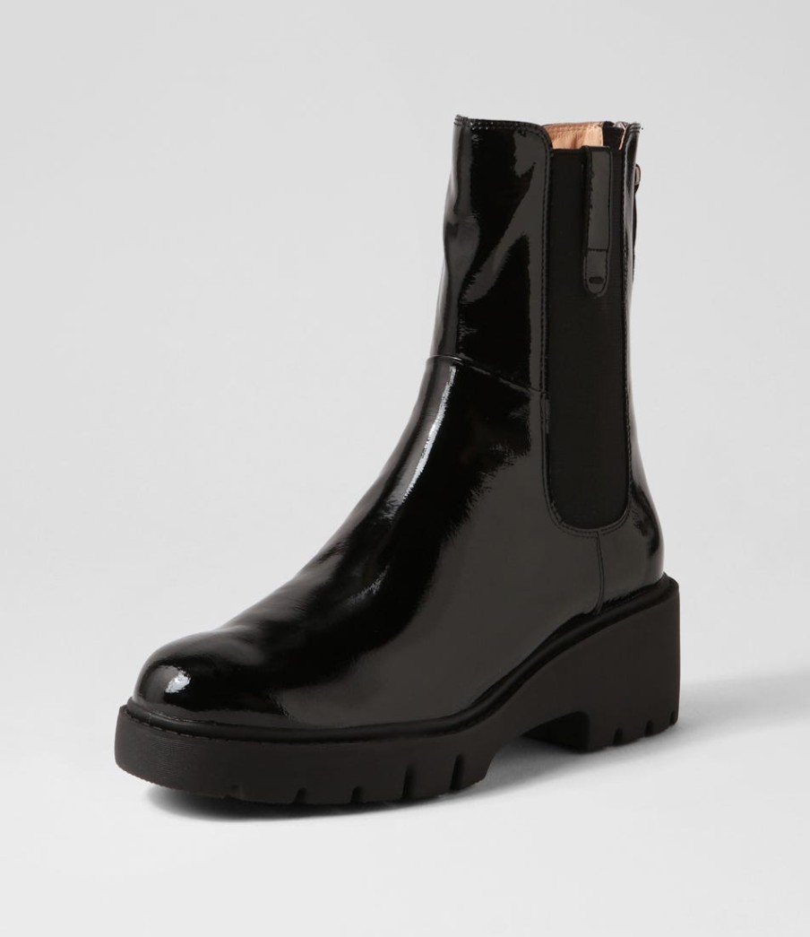 DJANGO & JULIETTE Unita Black Patent Leather Chelsea Boots | Boots