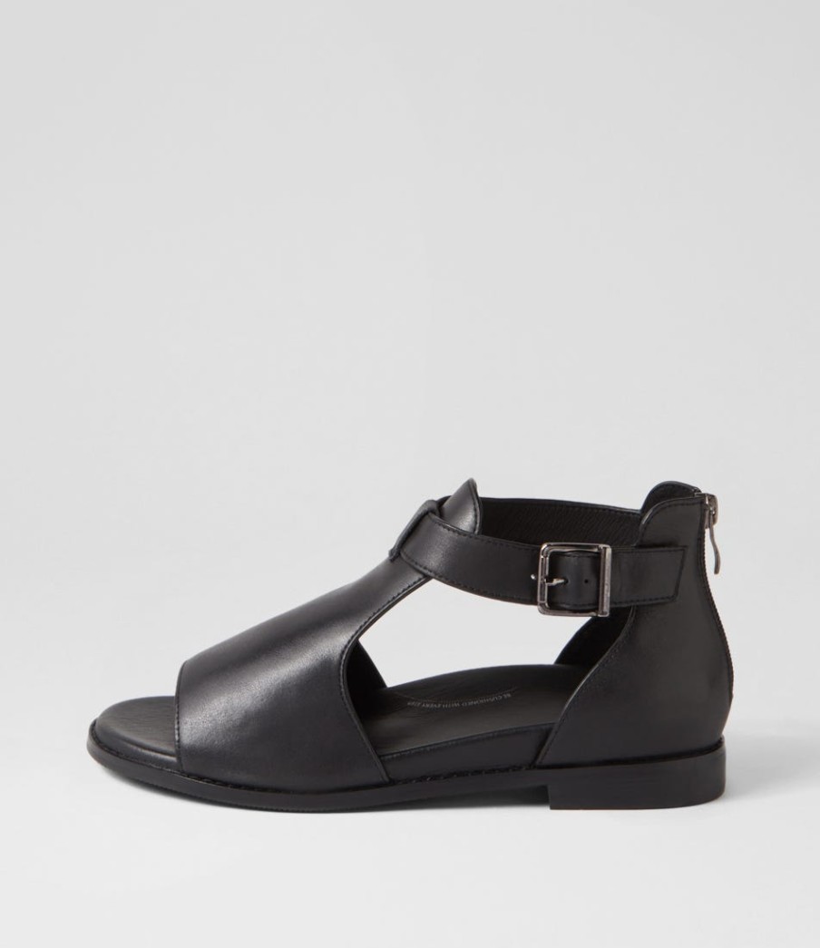ZIERA Jeskie W Black Leather Sandals | Flats