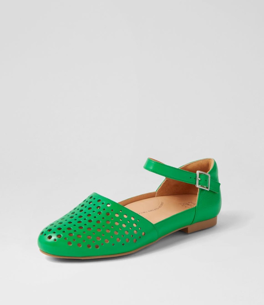 ZIERA Carrole Xf Bright Emerald Leather Flat Shoes | Comfort