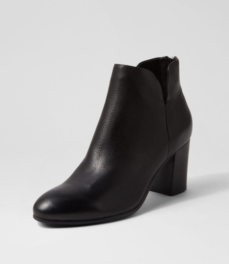 TOP END Ufollow Black Leather Ankle Boots | Boots