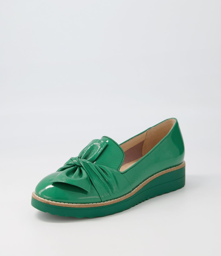 TOP END Oclem Dark Emerald Patent Leather Loafers | Loafers