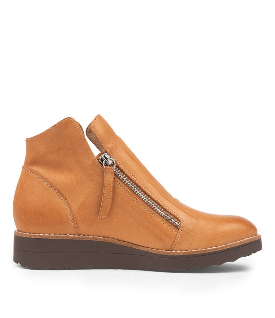 TOP END Ohmy Dark Tan Leather Wedge Boots Cs | Boots