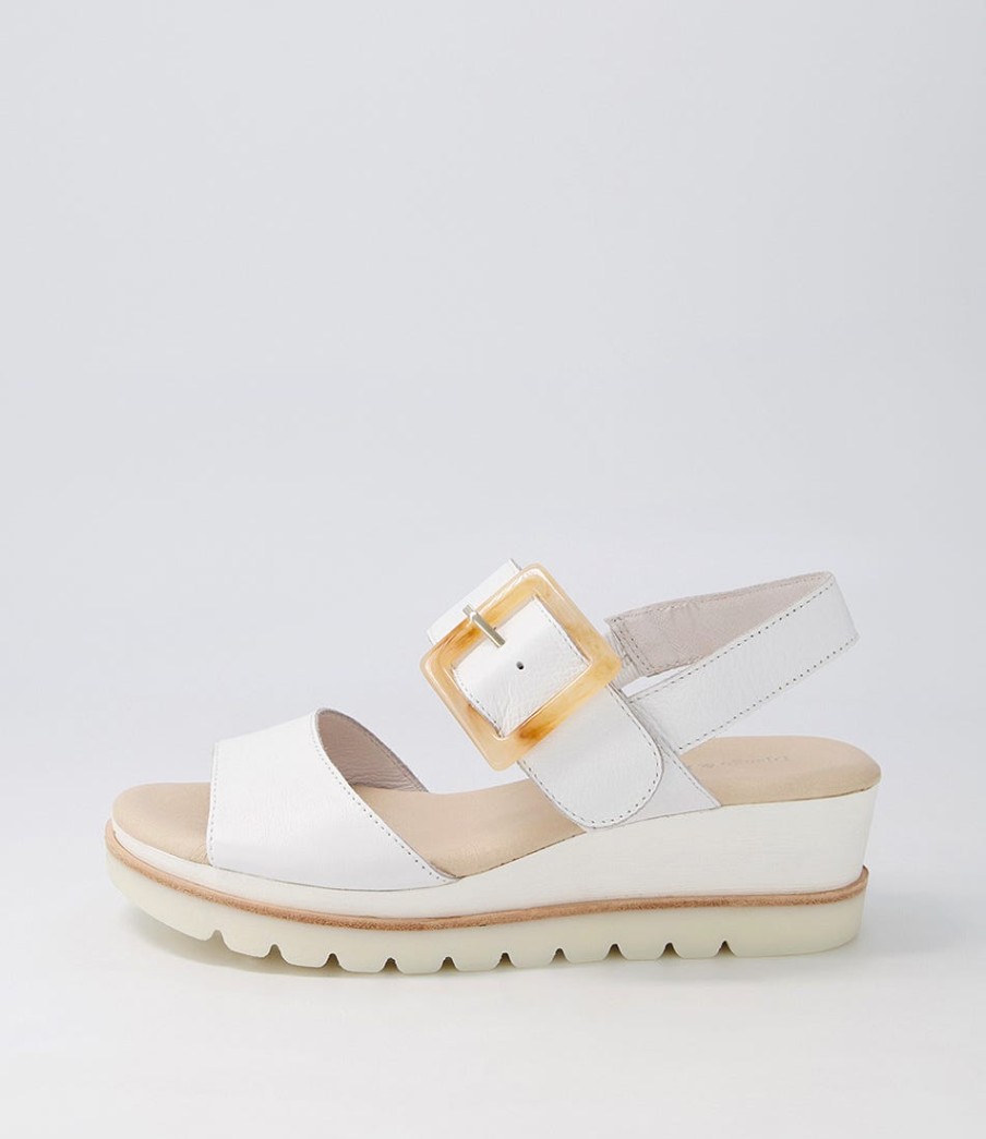 DJANGO & JULIETTE Wacie White Leather Sandals | Wedges