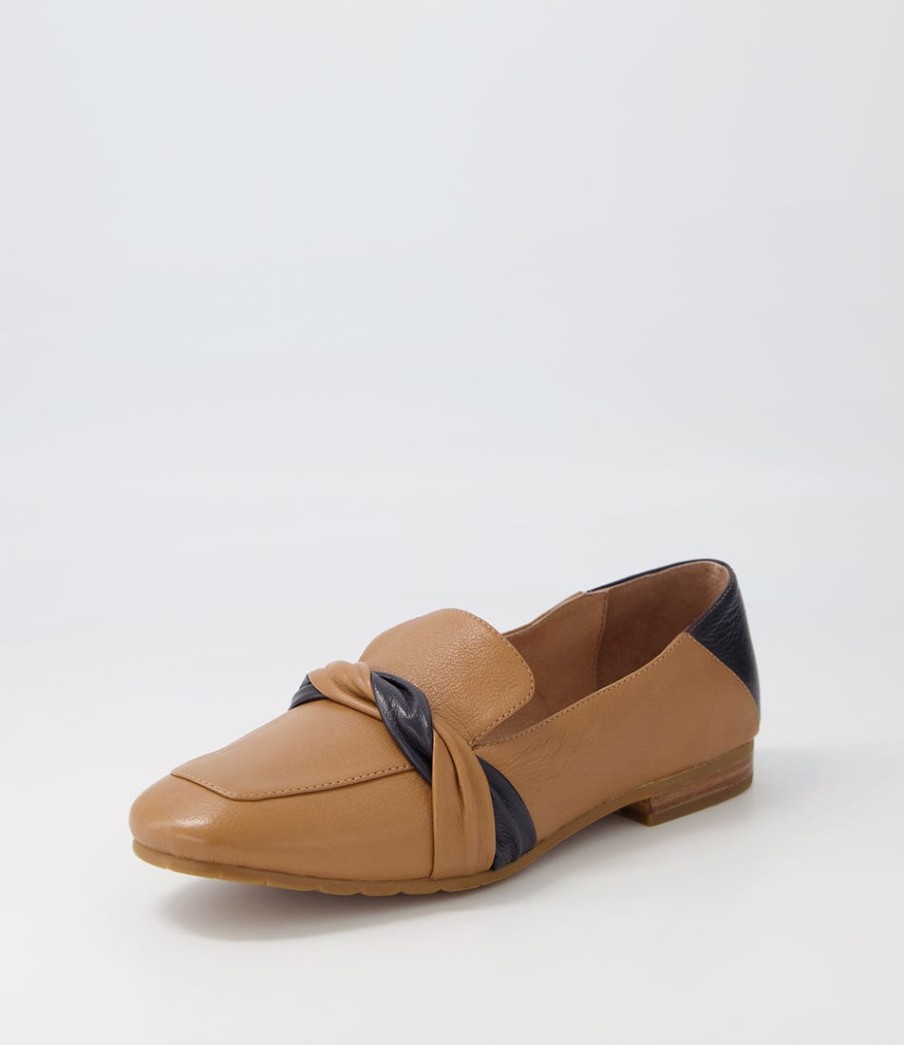 TOP END Majorca Dark Tan Navy Leather Loafers | Loafers