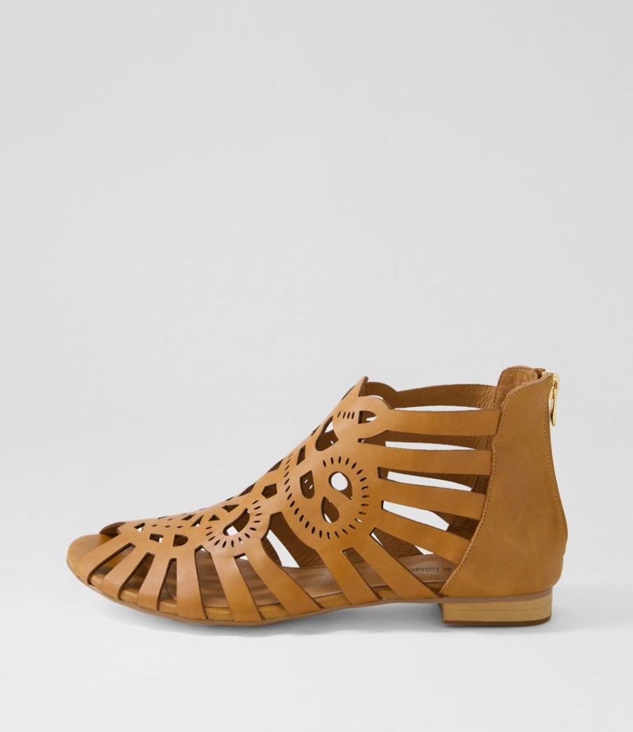 DJANGO & JULIETTE Palermo Tan Leather Sandals | Flats