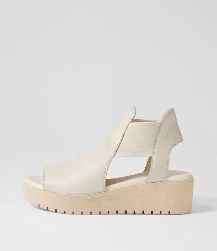 DJANGO & JULIETTE Ozie Almond Leather Sandals | Wedges