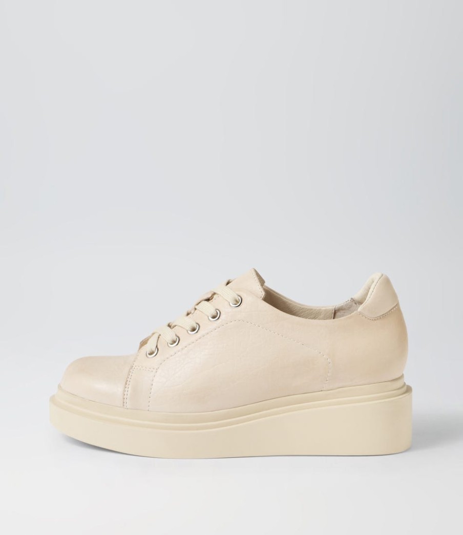 TOP END Zilyar Milk Leather Lace Up Flats | Wedges