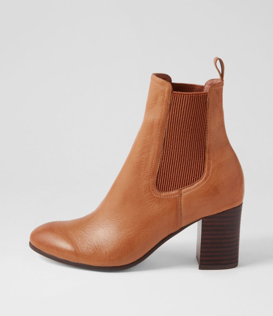 TOP END Usset Cognac Choc Elastic Leather Ankle Boots | Boots