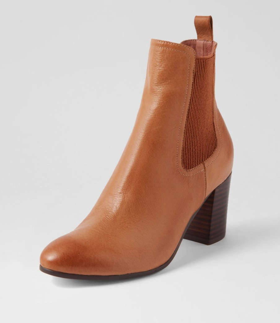 TOP END Usset Cognac Choc Elastic Leather Ankle Boots | Boots