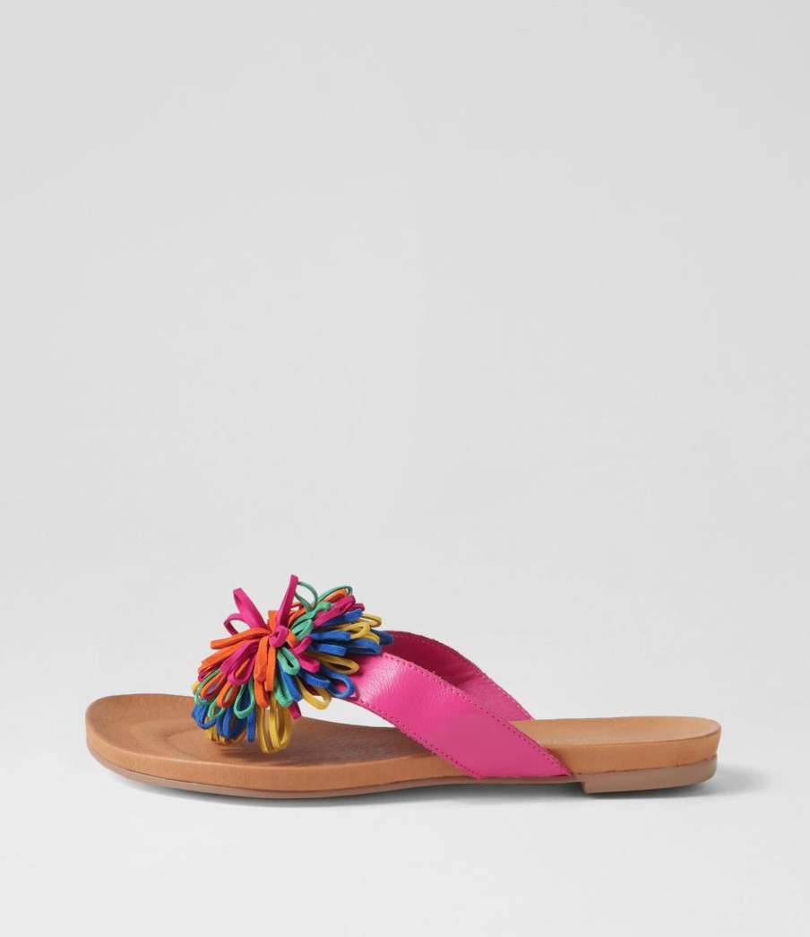 DJANGO & JULIETTE Jillee Fuchsia Bright Leather Thongs | Flats