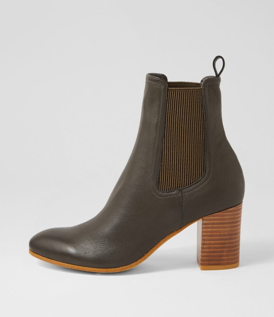 TOP END Usset Olive Elastic Leather Ankle Boots | Boots