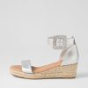 DJANGO & JULIETTE Sprout Silver Buckle Leather Sandals | Espadrilles